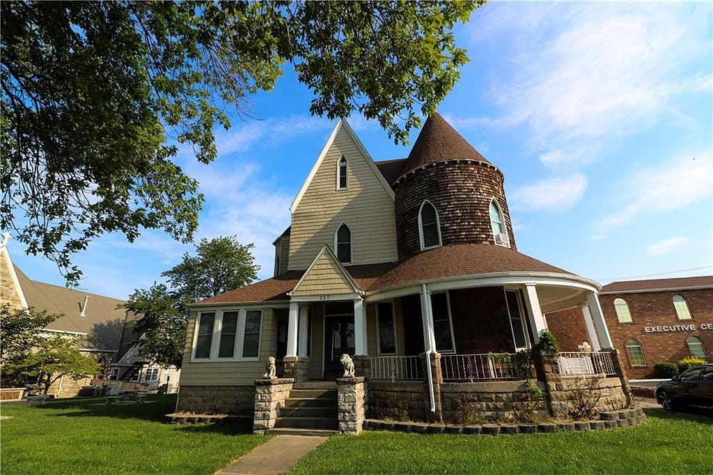 Property Cover Photo