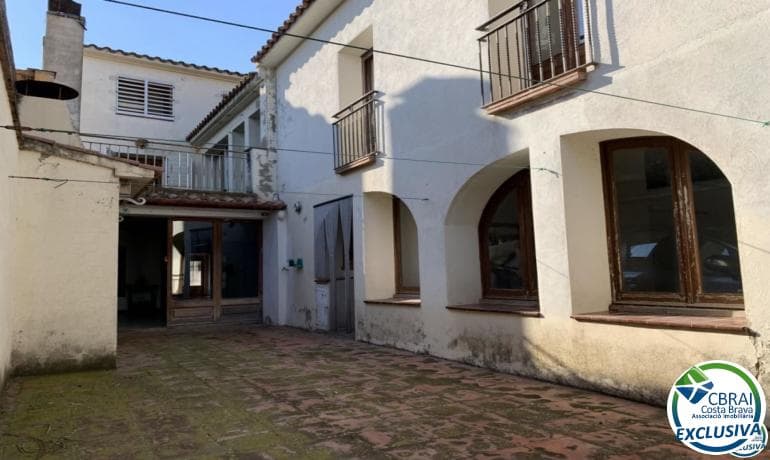 Property Cover Photo