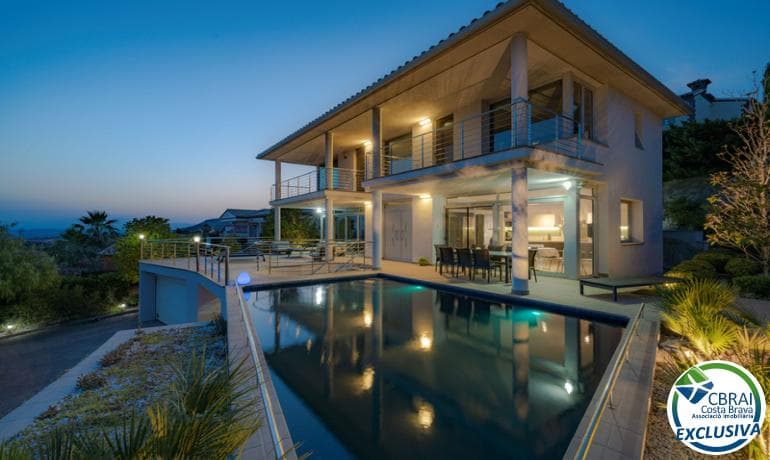 Property Cover Photo