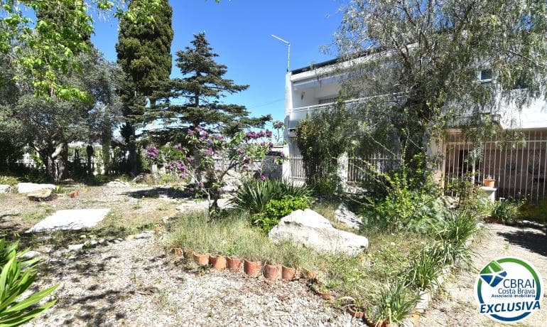 Property Cover Photo