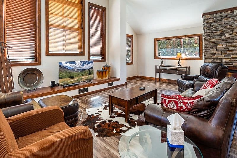 Property Cover Photo