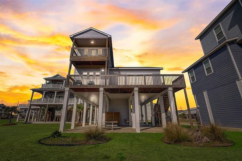 Property Cover Photo