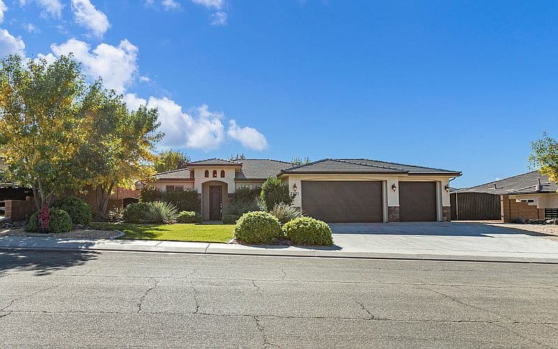 Property Cover Photo