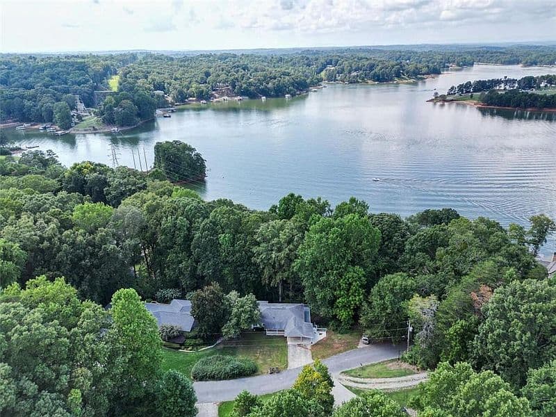 Property Cover Photo