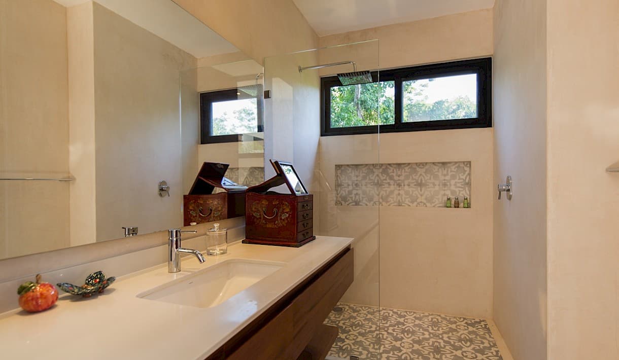 Property Cover Photo