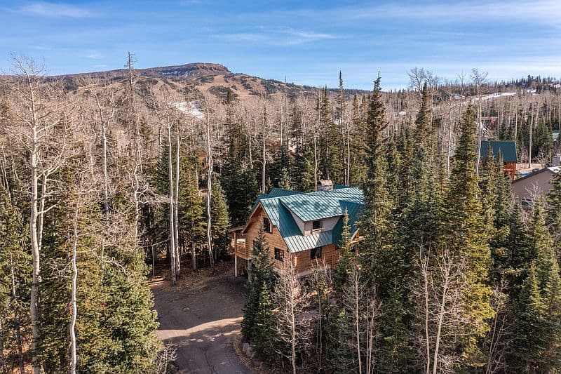 Property Cover Photo